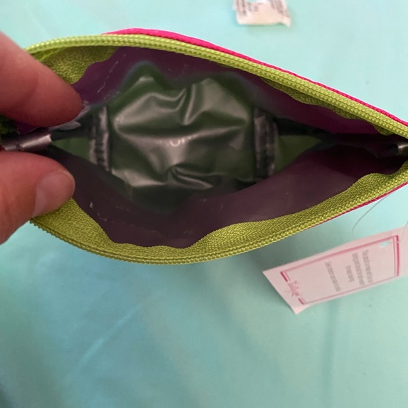 Thirty-One - Picture 2 of 2